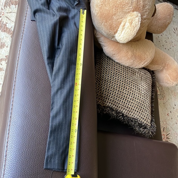 Italy wool men’s suit Sz 42 pin stripe dark light grey. Pleated 36” pant. - Picture 6 of 8